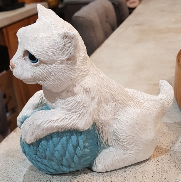 1970s Vintage 7" Blue Eyed Kitten - Picture 3 of 7